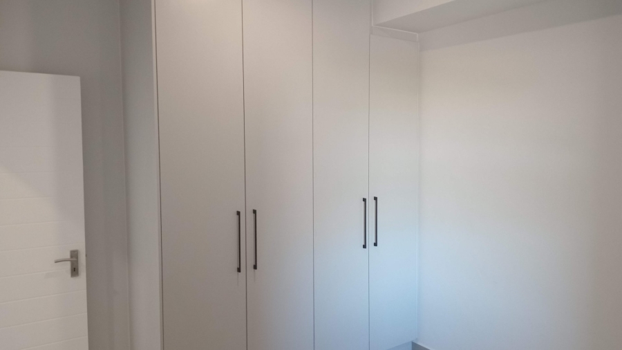 1 Bedroom Property for Sale in Table View Western Cape